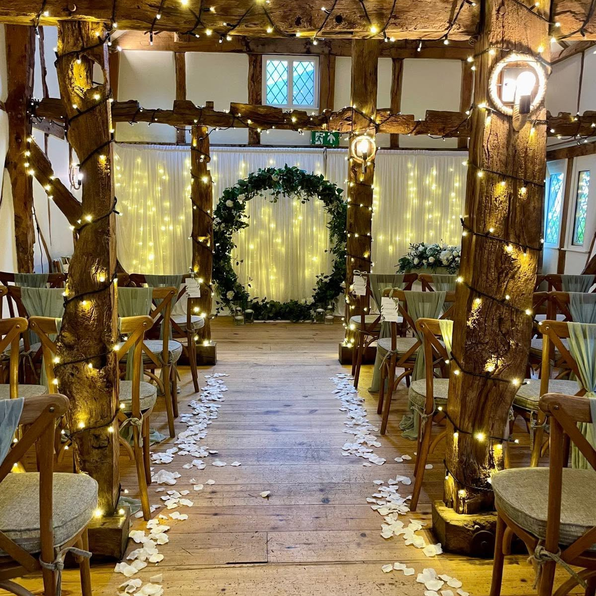 wedding-service-room-layout-square
